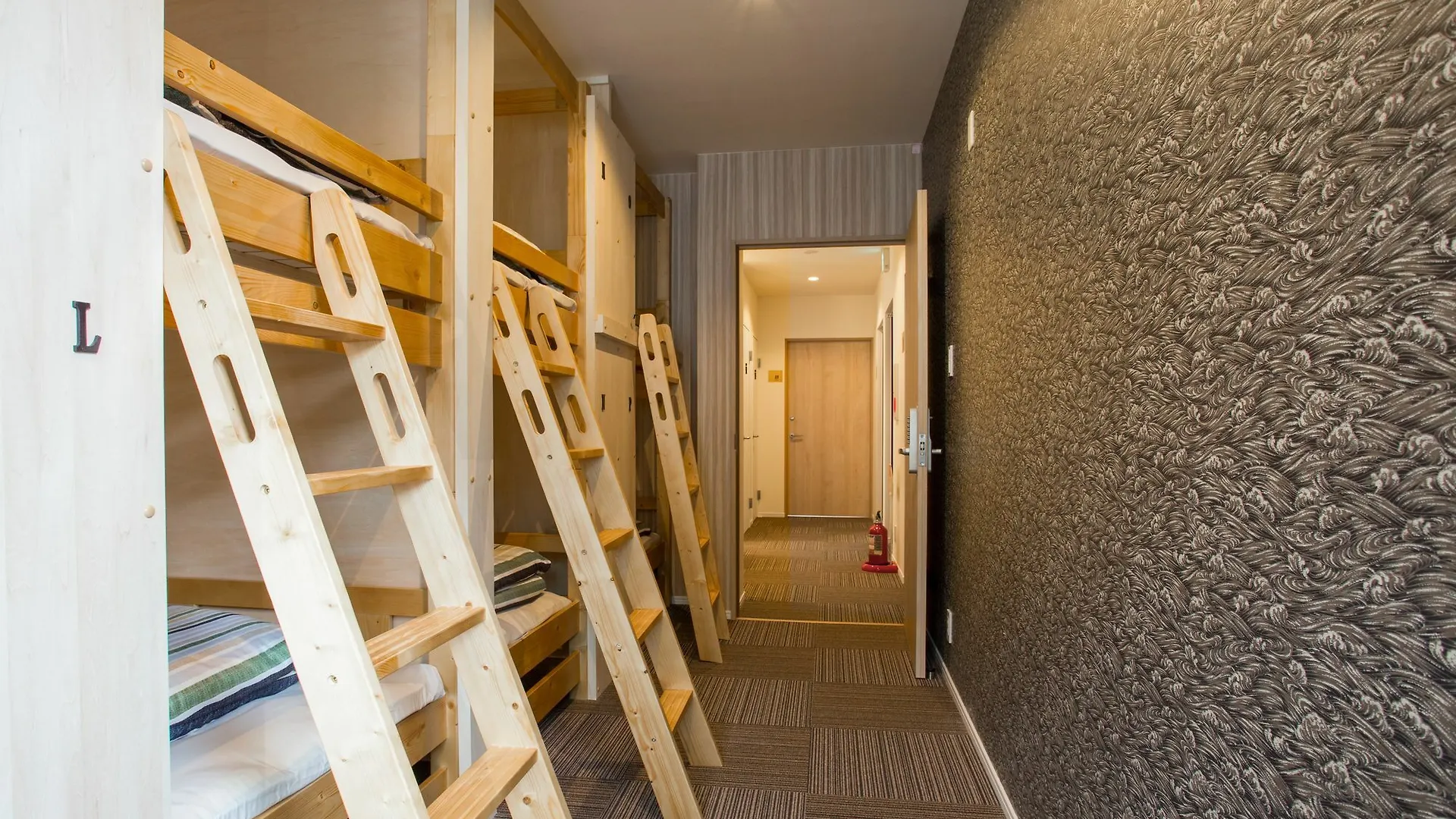 Mulan Hostel Киото Япония
